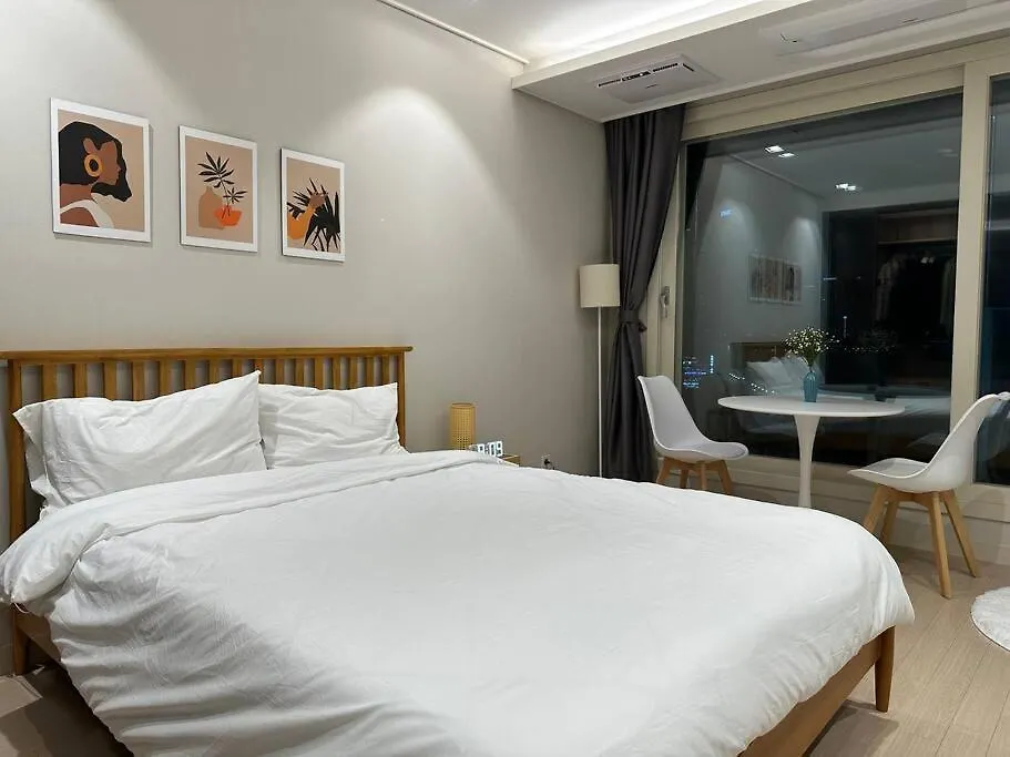 Blue Wave Apartment Busan 0*,  South Korea